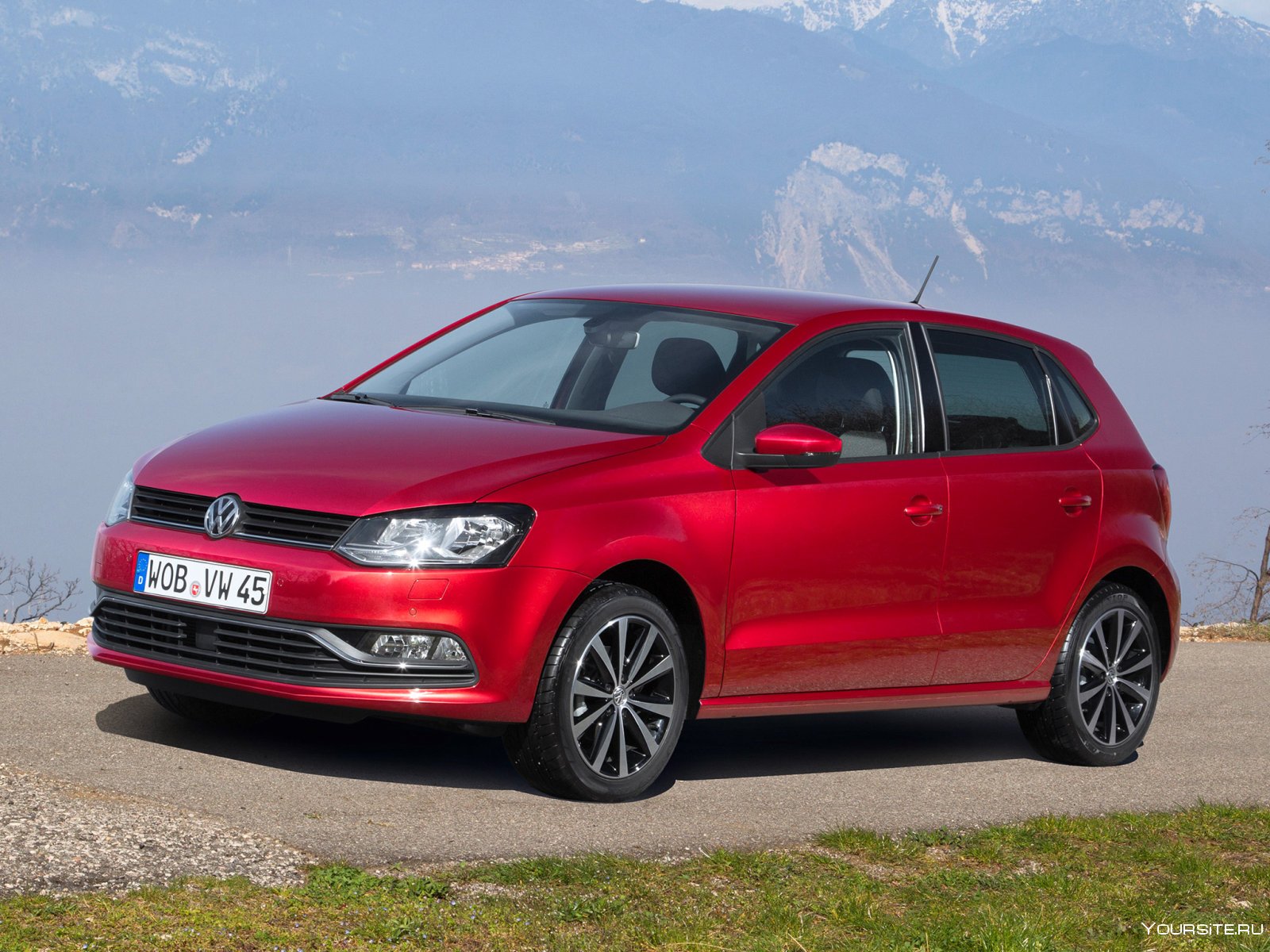 VOLKSWAGEN POLO